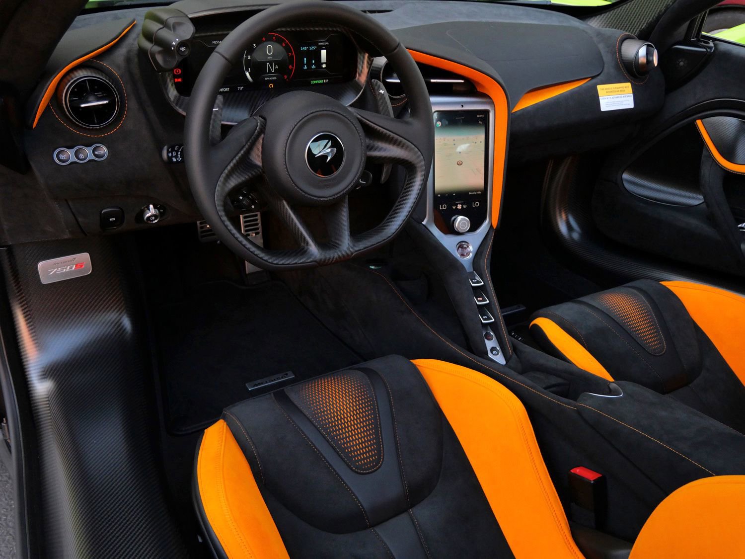 Used 2024 McLaren 750S RWD image 8