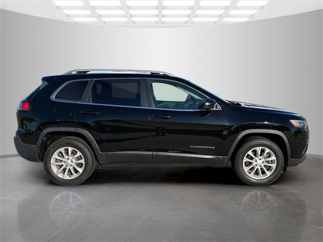 Used 2019 Jeep Cherokee Latitude w/ Popular Appearance Group image 3
