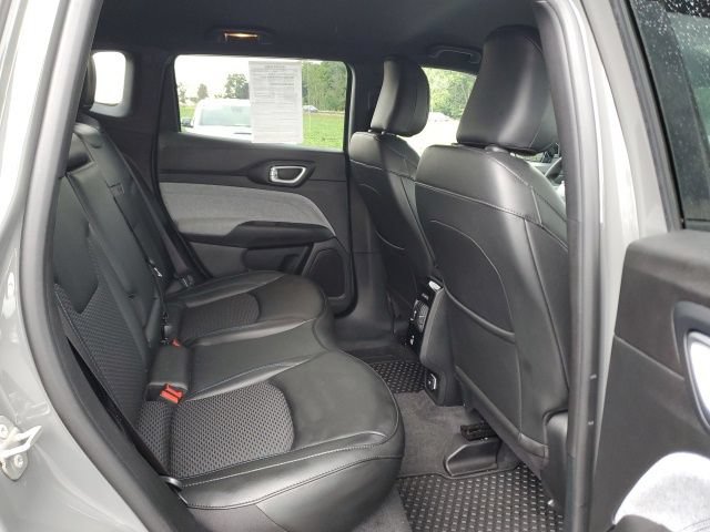 Used 2023 Jeep Compass Latitude w/ Convenience Group AWD/4WD image 22
