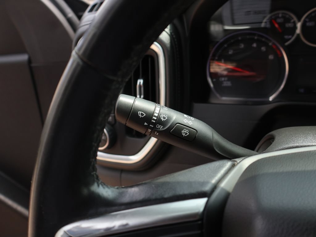 Used 2020 Chevrolet Silverado 1500 LT w/ All-Star Edition AWD/4WD image 30