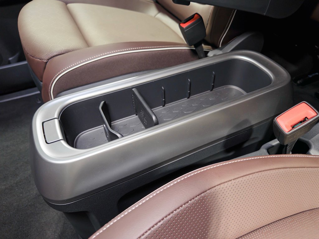 Used 2025 Volkswagen ID. Buzz Pro S image 18