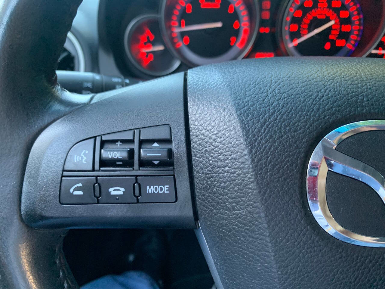 Used 2011 MAZDA MAZDA6 i Touring Plus image 28