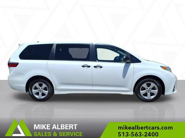 Used 2020 Toyota Sienna L FWD image 8