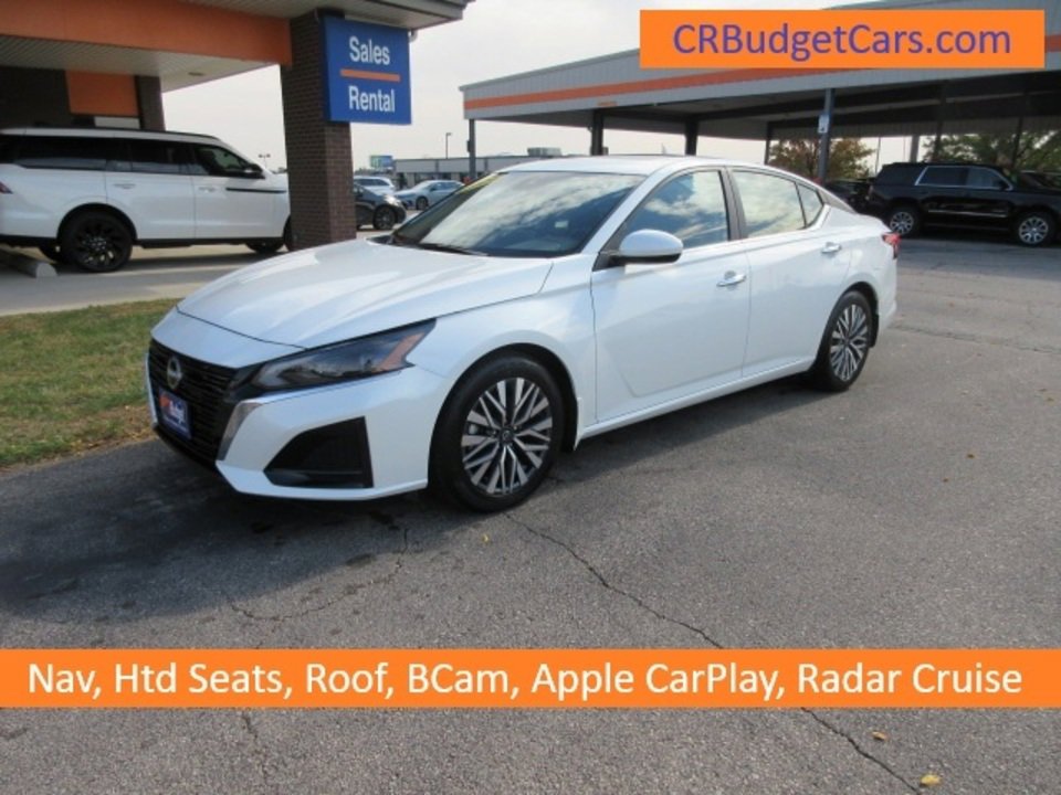 Used 2024 Nissan Altima 2.5 SV w/ SV Premium Package video 1