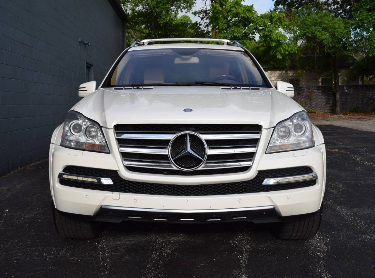 Used 2011 Mercedes-Benz GL 550 4MATIC image 11