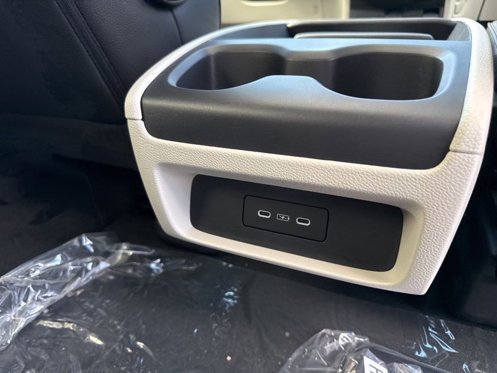 New 2026 Honda Odyssey Elite image 13