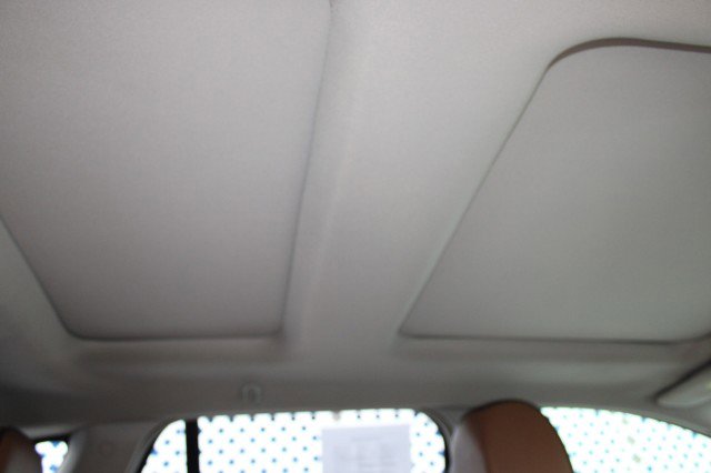 Used 2013 Lincoln MKX AWD image 16