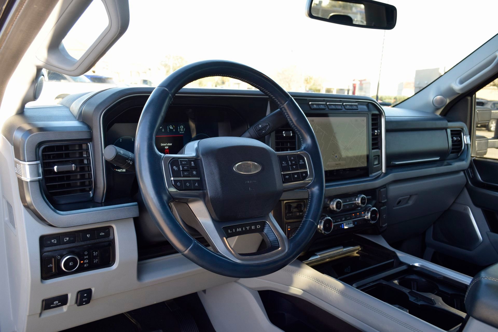 Used 2024 Ford F250 Limited w/ FX4 Off-Road Package image 19