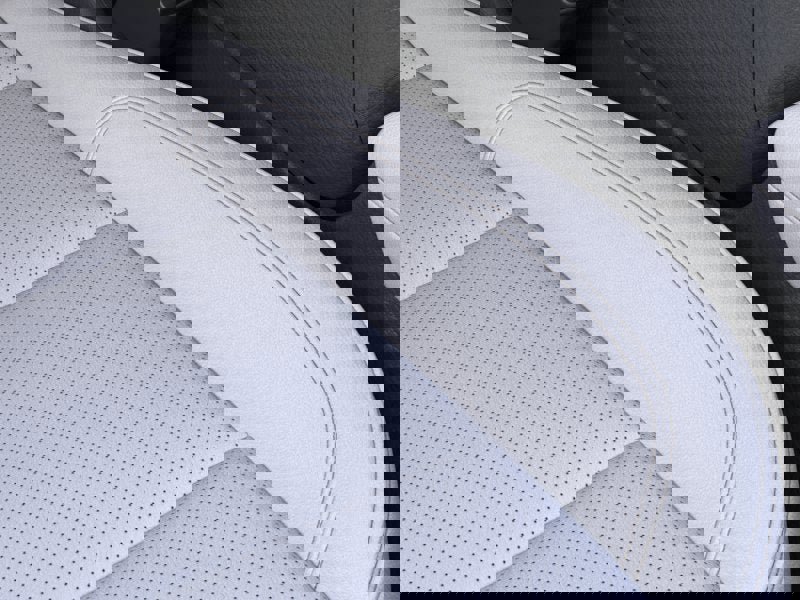 New 2026 Chevrolet Suburban Premier image 21