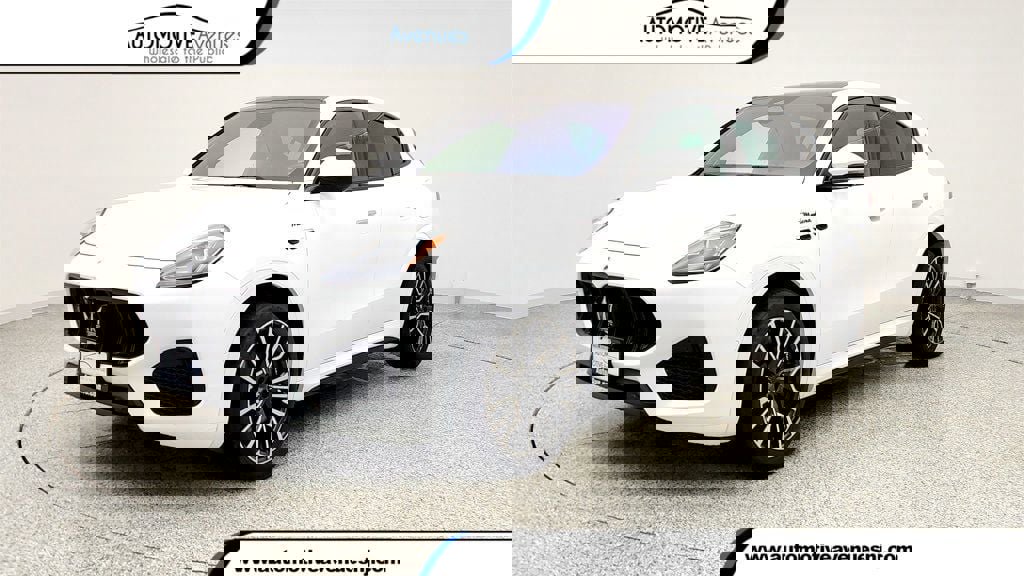 Used 2023 Maserati Grecale Modena