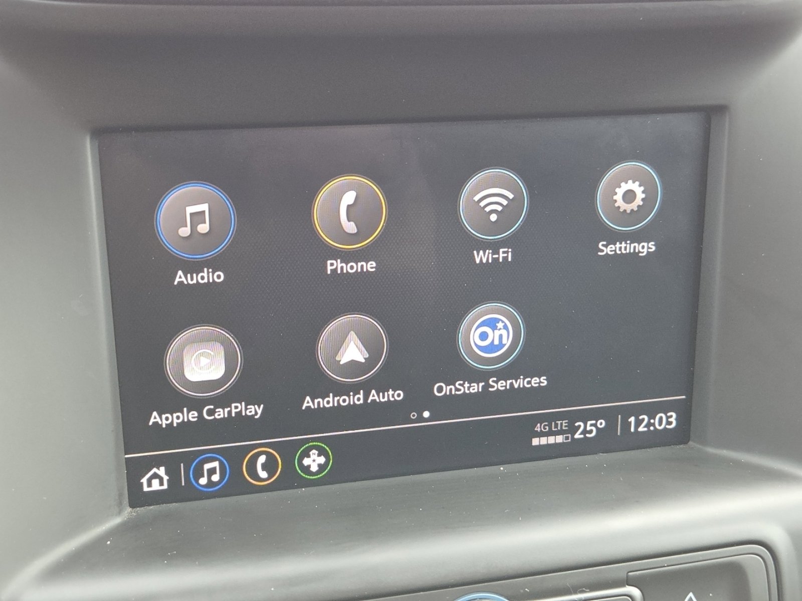 Used 2023 GMC Terrain SLE image 11