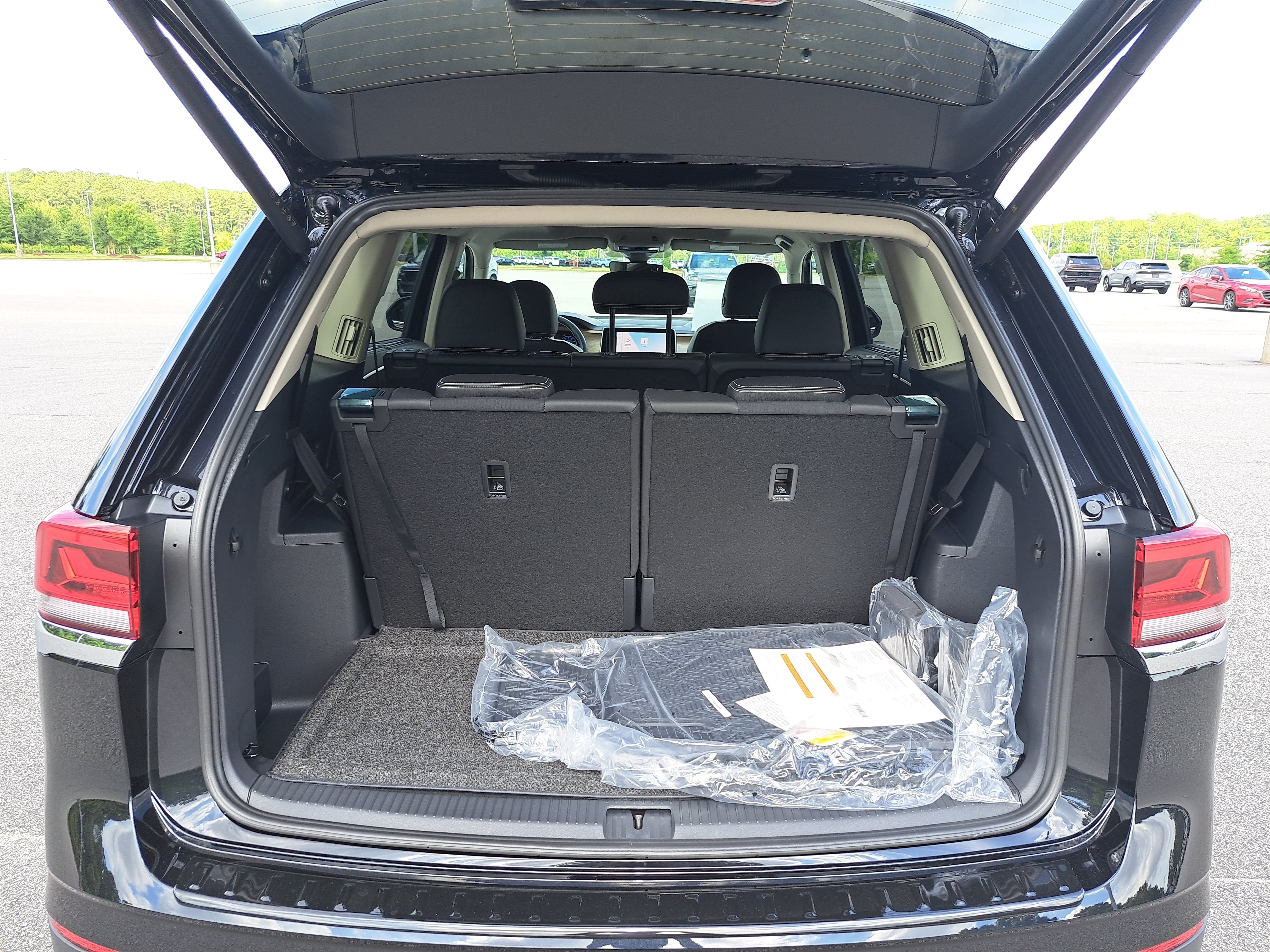 New 2026 Volkswagen Atlas SE AWD/4WD image 13