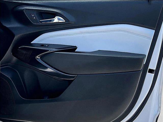 Used 2024 Chevrolet Trax LT w/ Driver Confidence Package FWD image 18