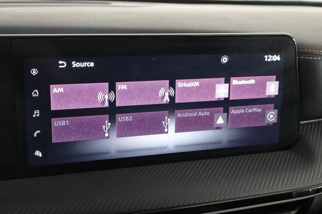 Used 2025 Nissan Kicks SR FWD image 30