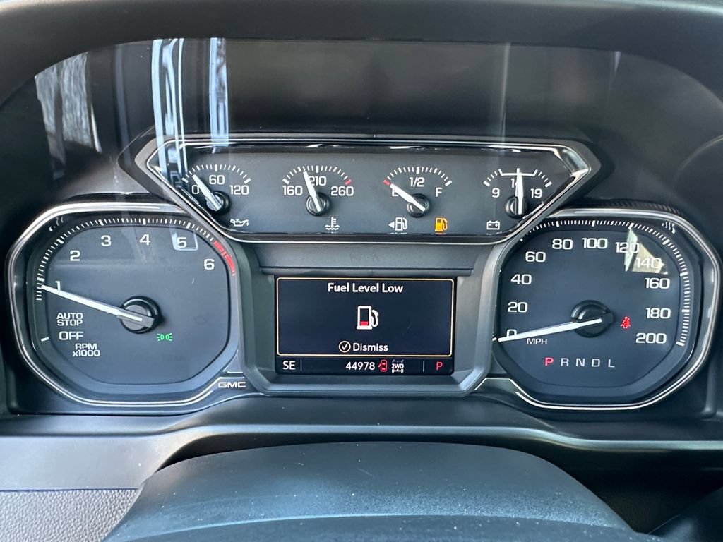 Used 2021 GMC Sierra 1500 AT4 w/ AT4 Preferred Package AWD/4WD image 17