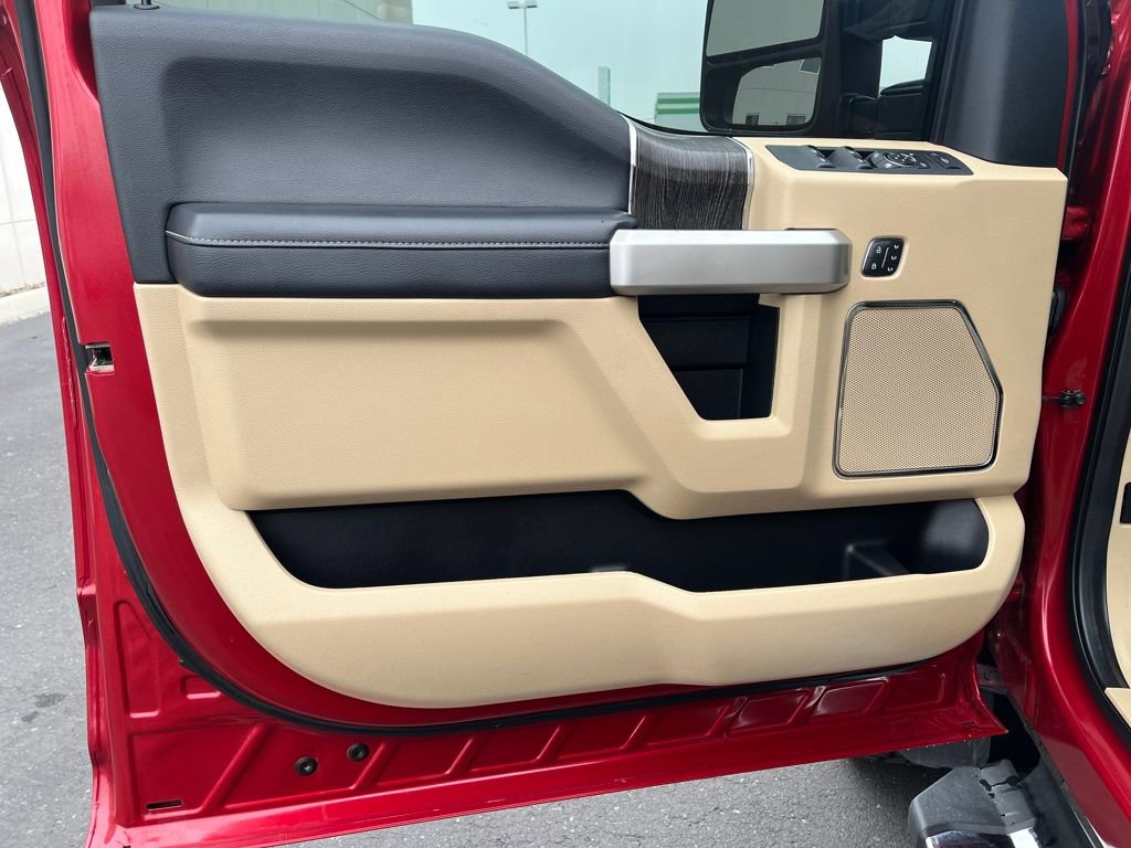 Used 2021 Ford F350 Lariat w/ Lariat Ultimate Package image 12