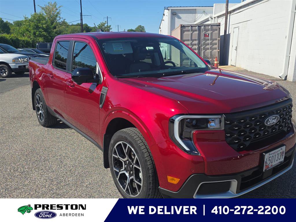 Used 2025 Ford Maverick Lariat w/ 4K Tow Package AWD/4WD image 1
