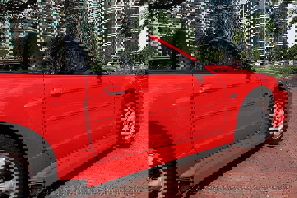 Used 2001 Ford Mustang GT image 22