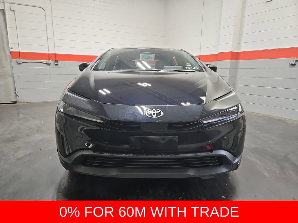 New 2026 Toyota Prius LE image 2