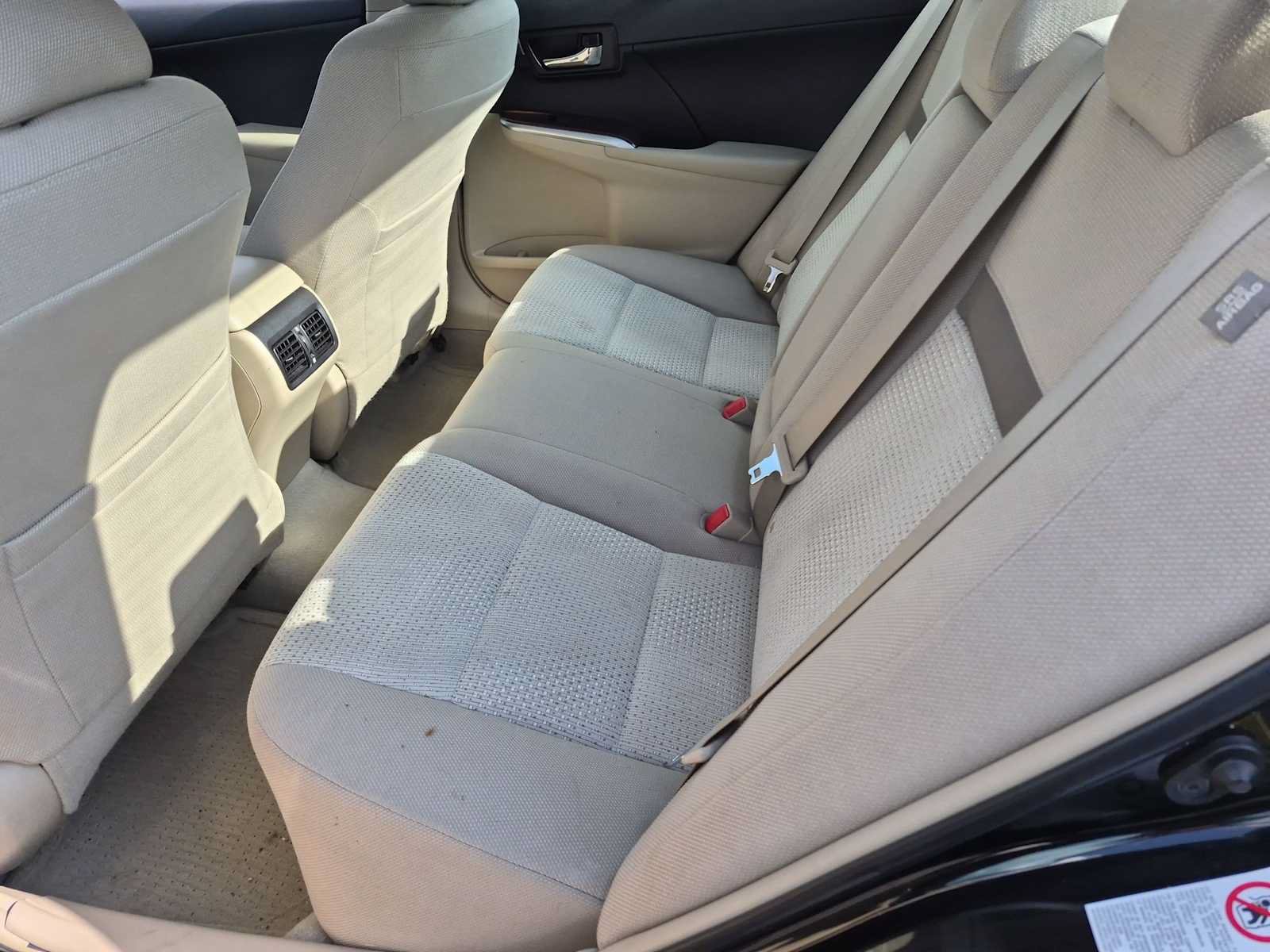 Used 2014 Toyota Camry XLE w/ Convenience Package FWD image 19