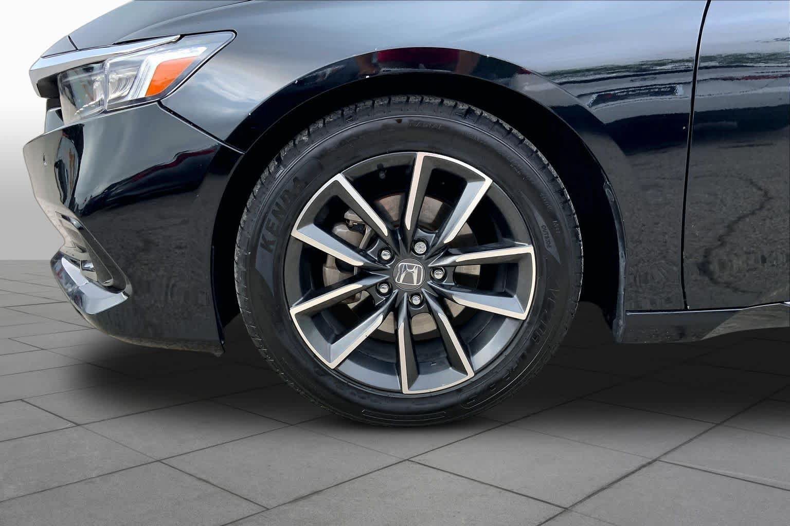 Used 2021 Honda Accord EX-L image 10