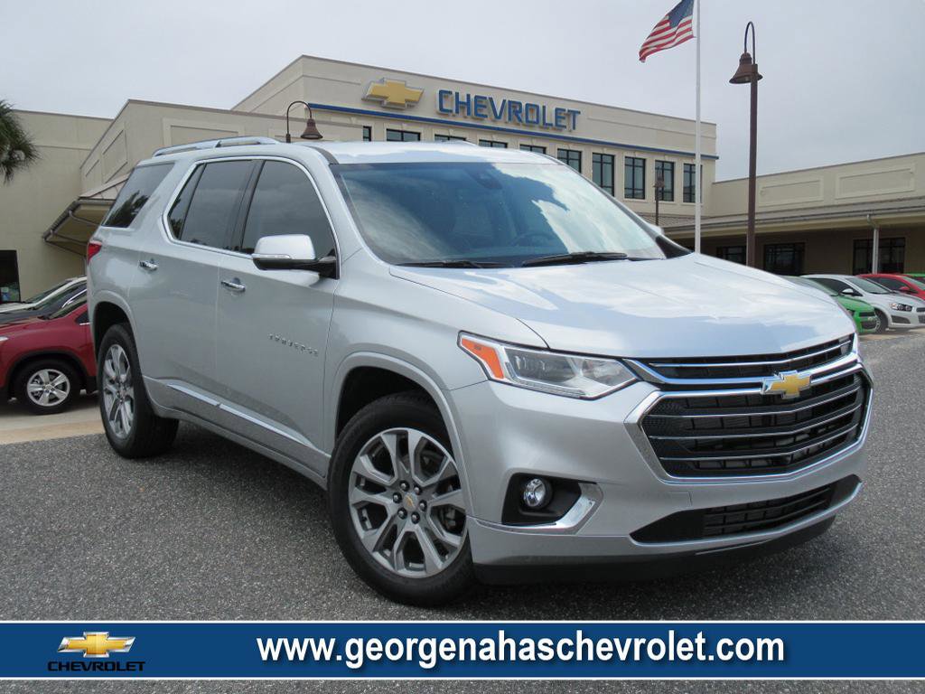 Used 2020 Chevrolet Traverse Premier FWD image 1