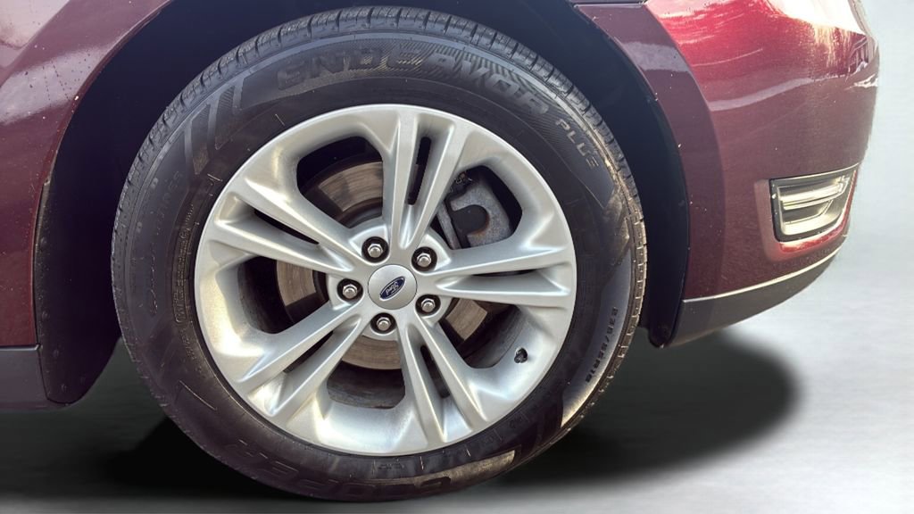 Used 2019 Ford Taurus SEL image 23