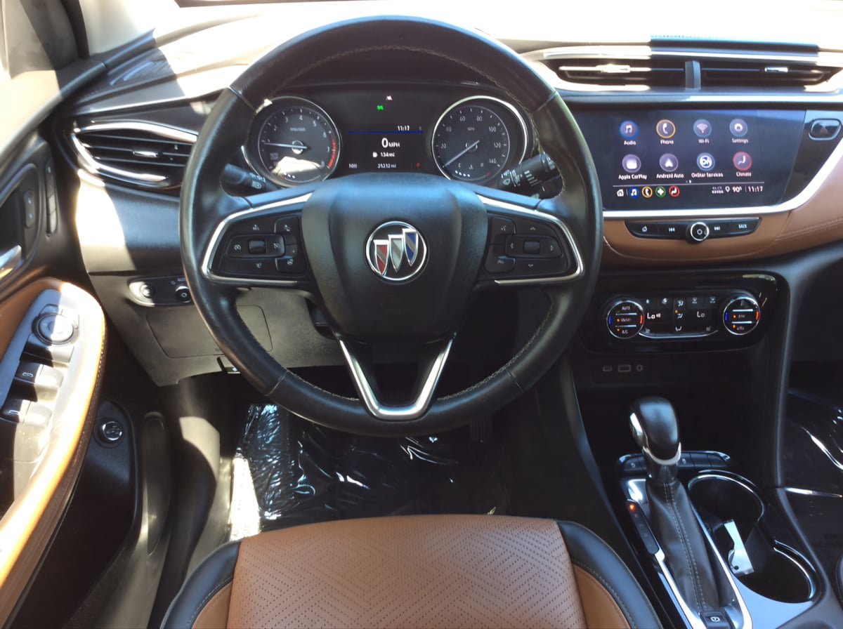 Used 2022 Buick Encore GX Essence w/ Experience Buick Package FWD image 19