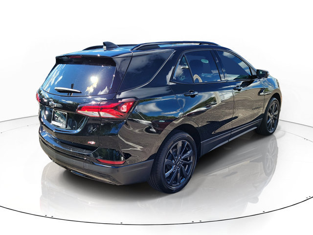 Used 2024 Chevrolet Equinox RS w/ RS Leather Package FWD image 2