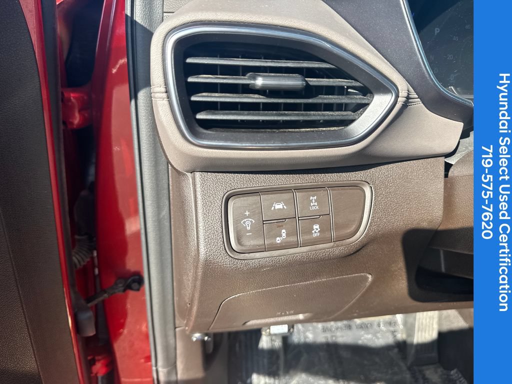 Used 2019 Hyundai Santa Fe SEL AWD/4WD image 28