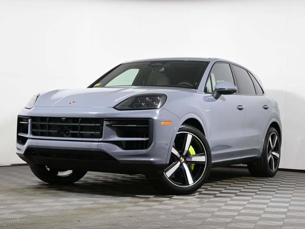 Used 2026 Porsche Cayenne E-Hybrid AWD/4WD image 1