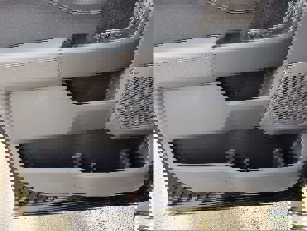 Used 2023 Ford F150 Lariat image 15