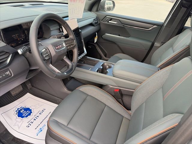 New 2026 GMC Acadia AT4 w/ Luxury Package image 16