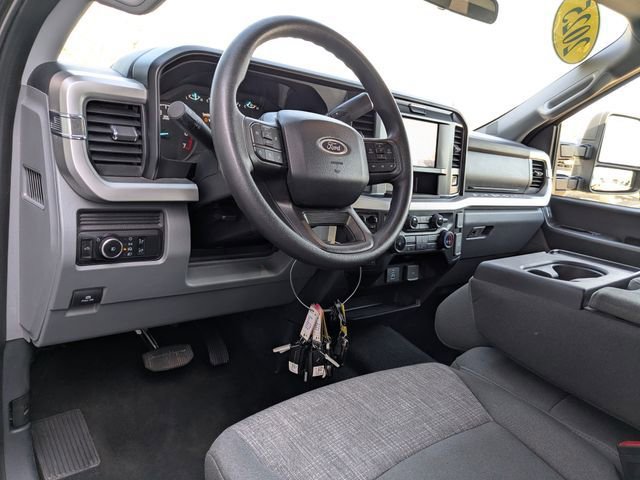 Used 2025 Ford F250 XLT video 2