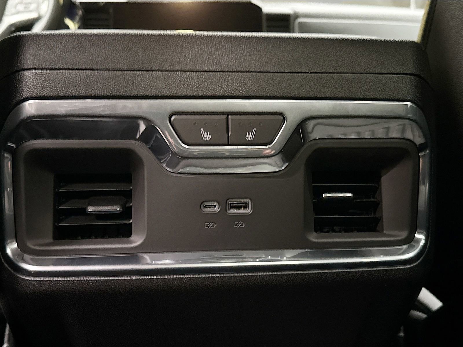 New 2026 Chevrolet Silverado 3500 LTZ w/ LTZ Plus Package image 32