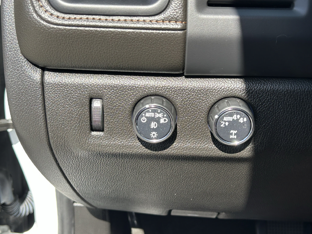 Used 2022 GMC Canyon AT4 AWD/4WD image 28