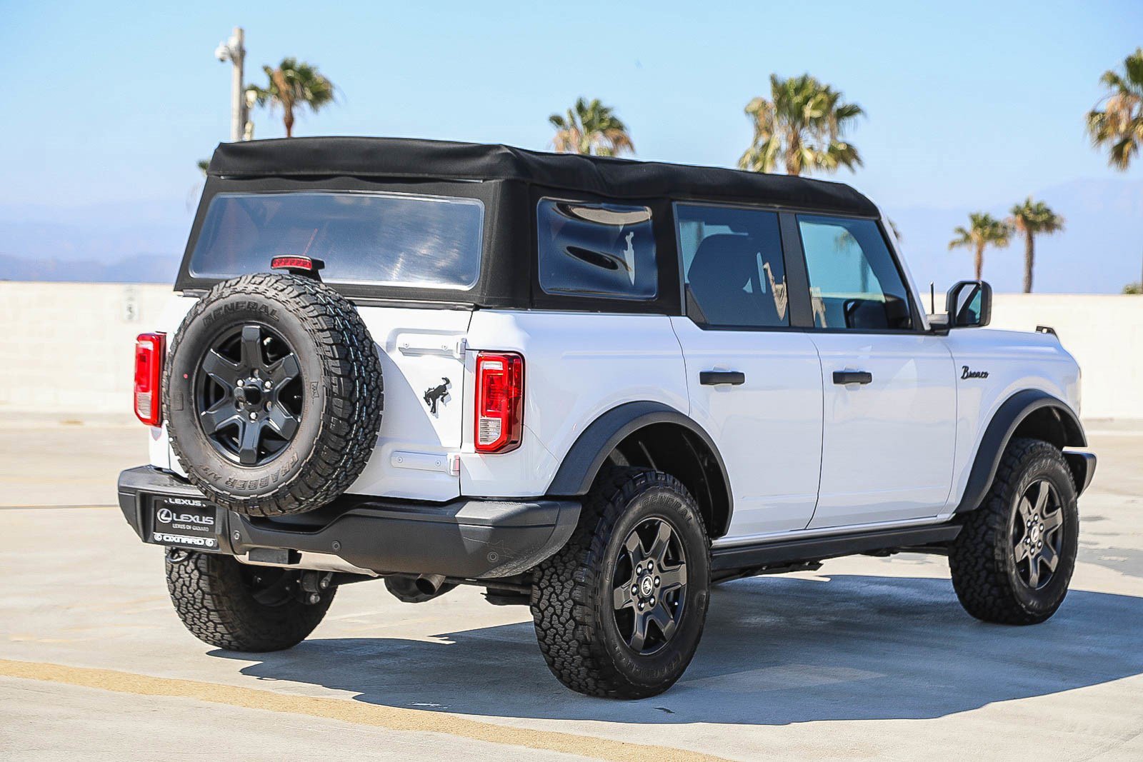 Used 2024 Ford Bronco Black Diamond AWD/4WD image 7