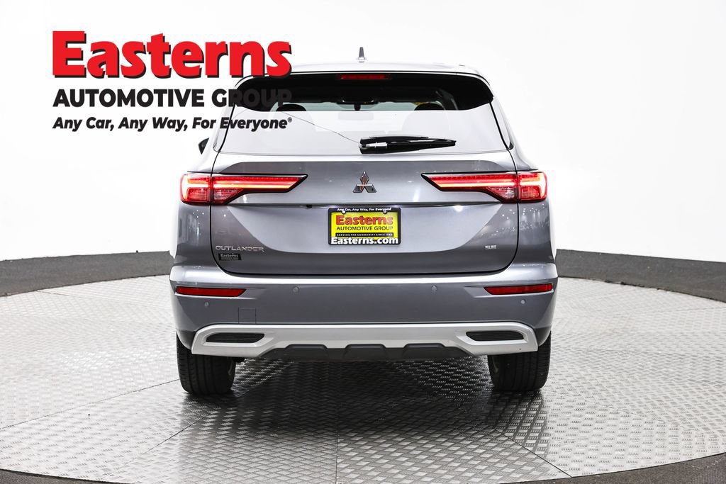 Used 2024 Mitsubishi Outlander SE FWD image 6