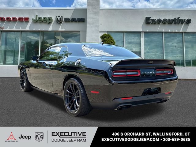 Used 2023 Dodge Challenger SRT Hellcat RWD image 2
