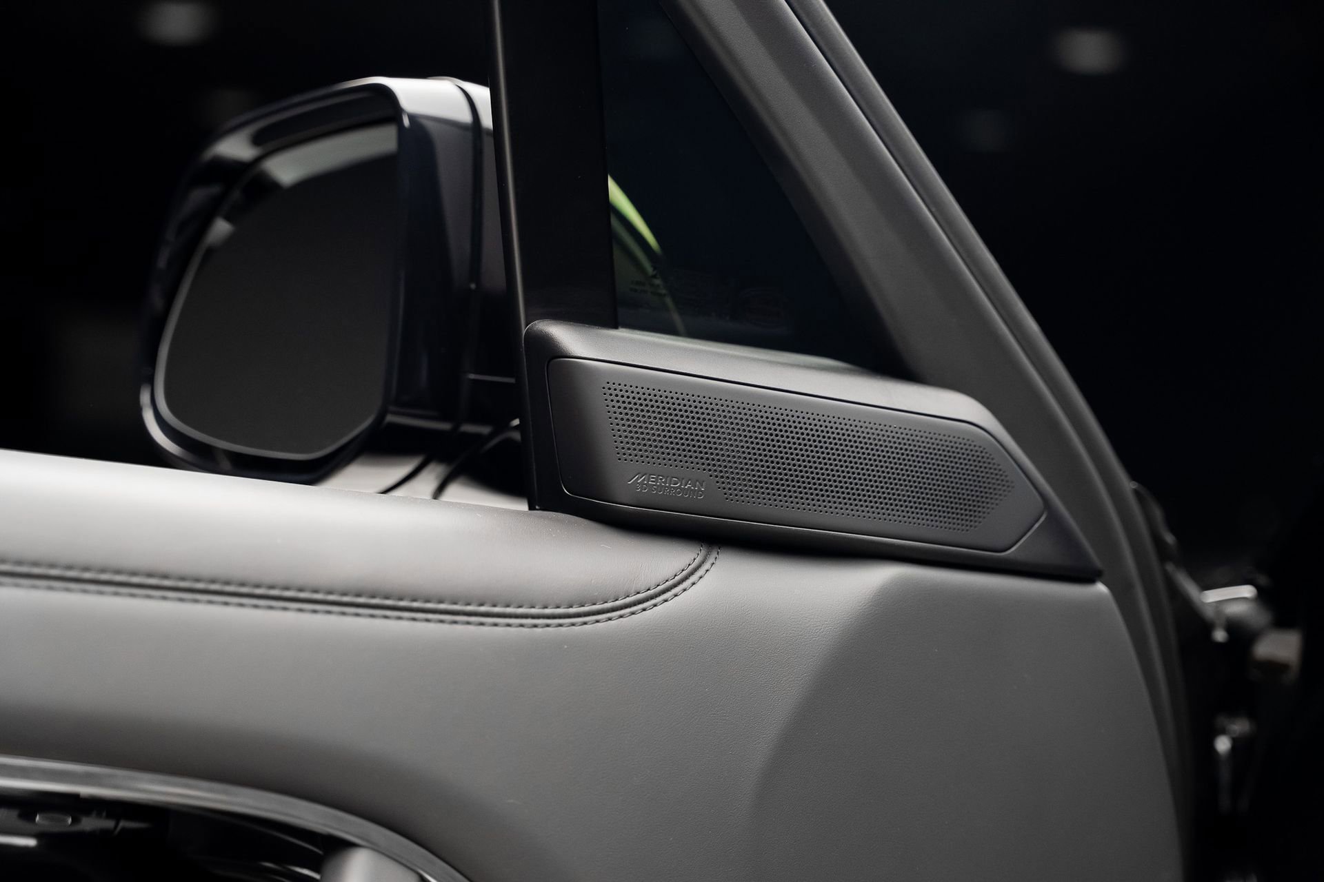 Used 2023 Land Rover Range Rover SE image 54