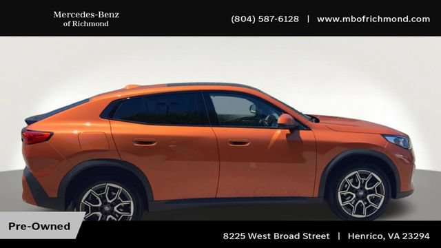 Used 2025 BMW X2 xDrive28i AWD/4WD image 3