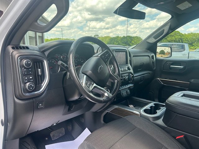 Used 2021 Chevrolet Silverado 1500 LT Trail Boss AWD/4WD image 15