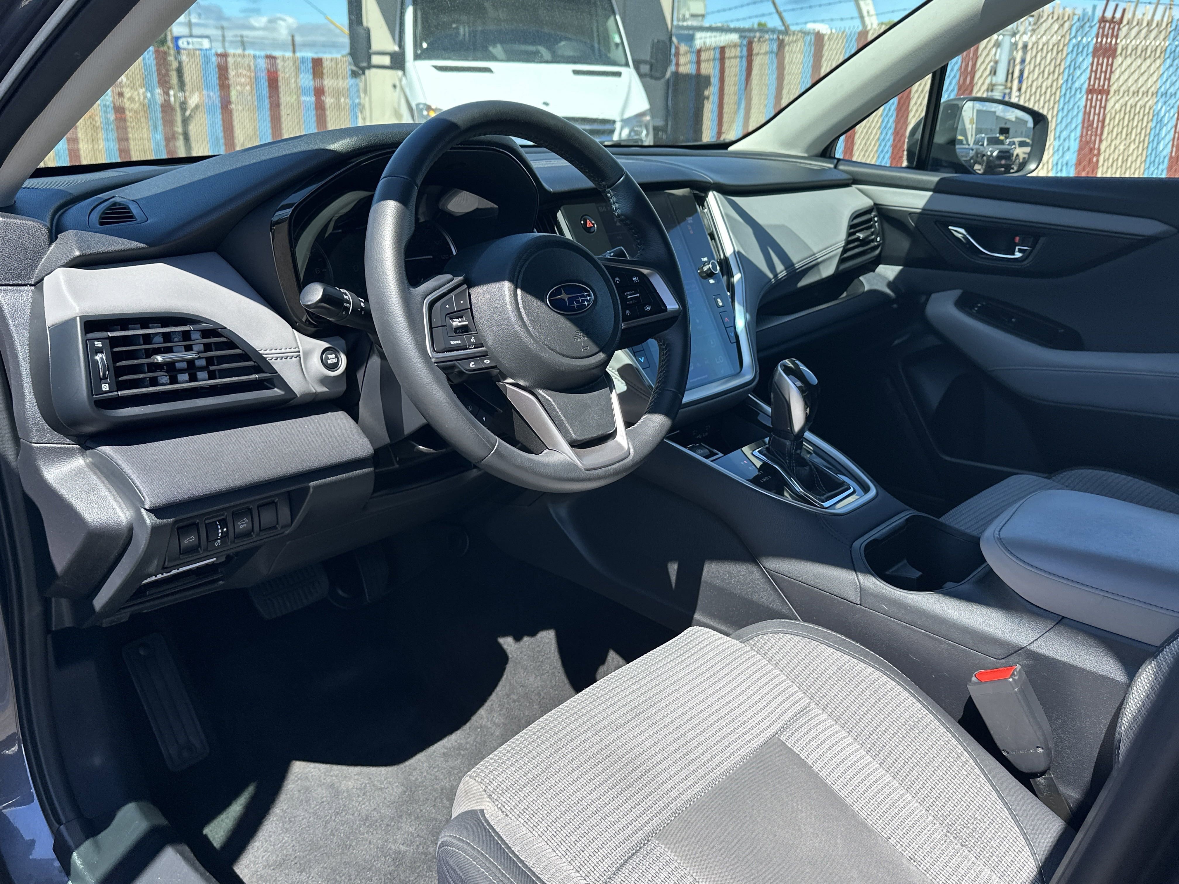 Used 2022 Subaru Outback Premium AWD/4WD image 9