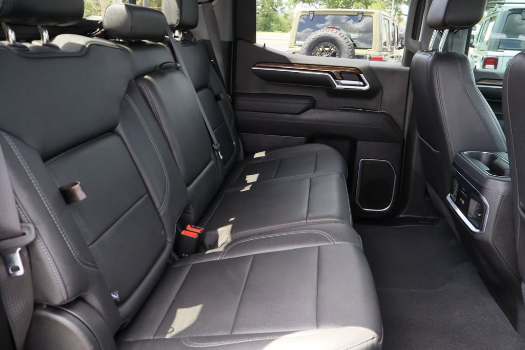 Used 2022 GMC Sierra 1500 Elevation w/ Elevation Premium Package AWD/4WD image 26