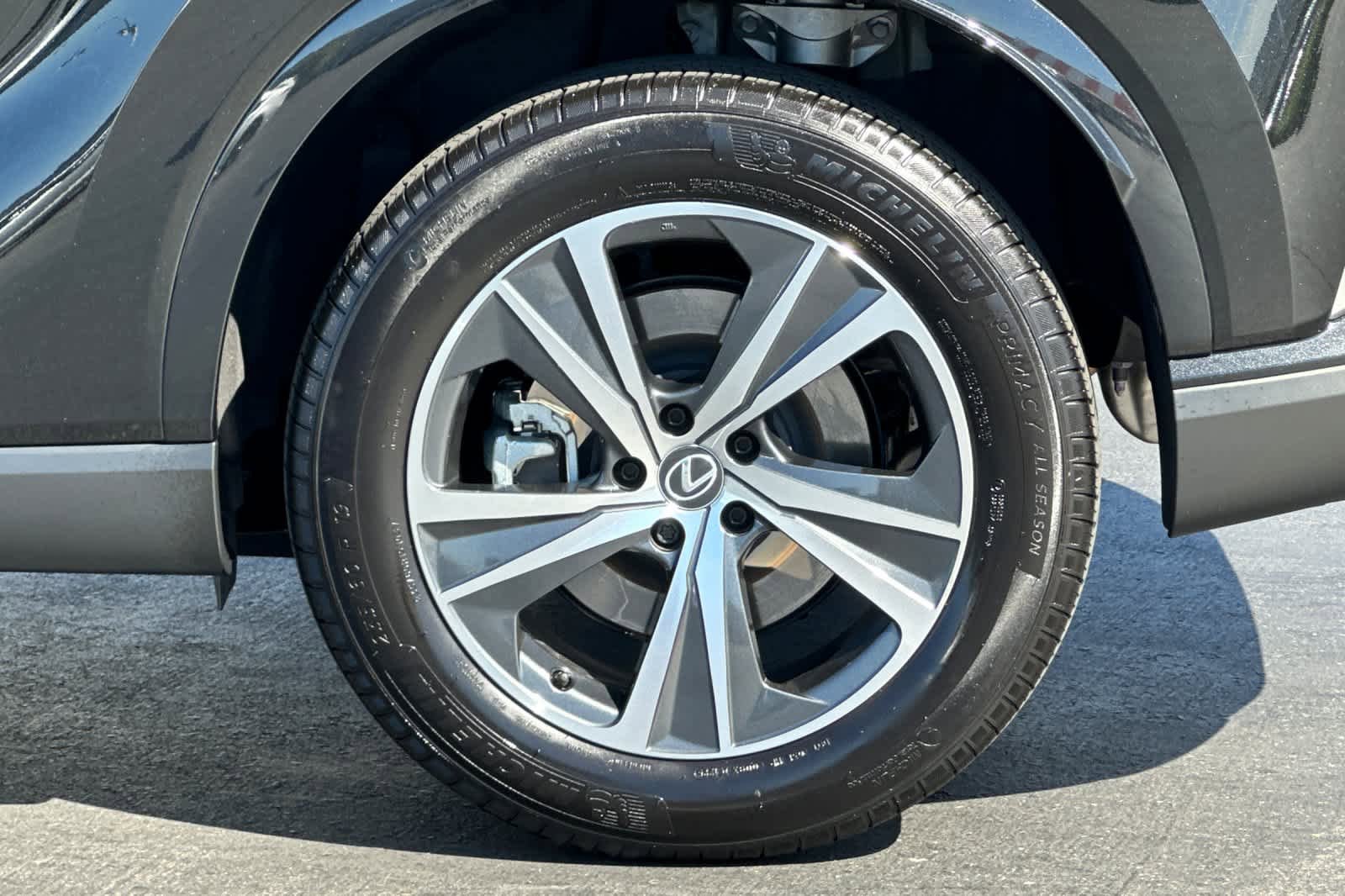 Used 2025 Lexus RX 350 AWD w/ Technology Package image 31