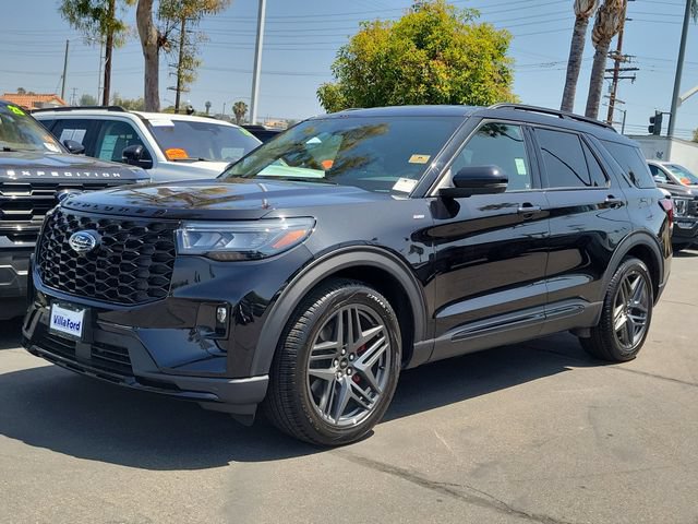 Used 2026 Ford Explorer ST-Line w/ ST-Line Street Pack RWD image 28
