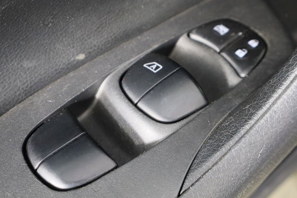 Used 2016 Nissan Altima 2.5 S w/ Power Driver Seat Package image 16