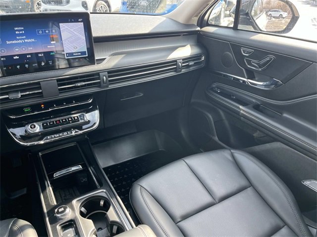 Used 2023 Lincoln Corsair AWD w/ Equipment Group 101A image 14