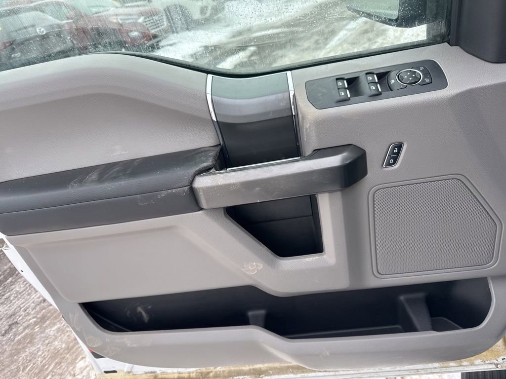 Used 2016 Ford F150 XLT w/ Equipment Group 301A Mid image 8