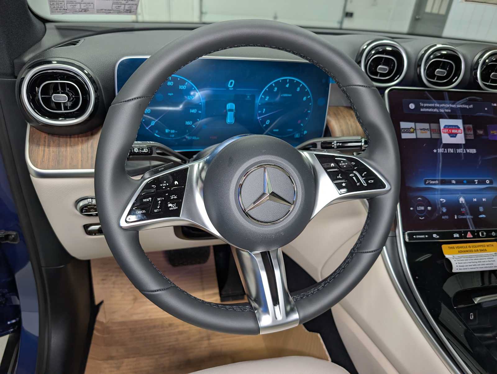 New 2026 Mercedes-Benz GLC 300 4MATIC image 27